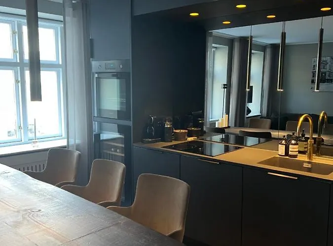 Luxury New - Heart Of דירה